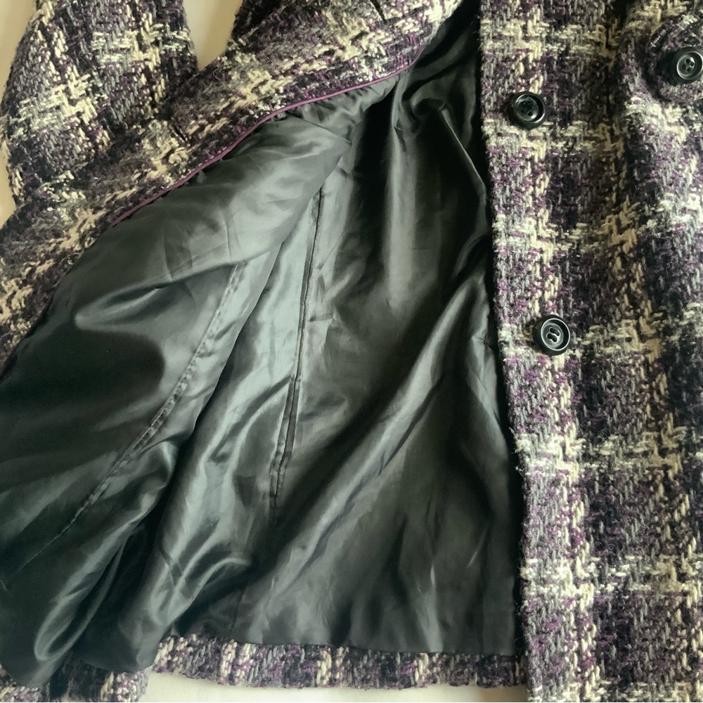 American Rag Women’s Creme/Black/Purple Winter Coat - Picture 3 of 8